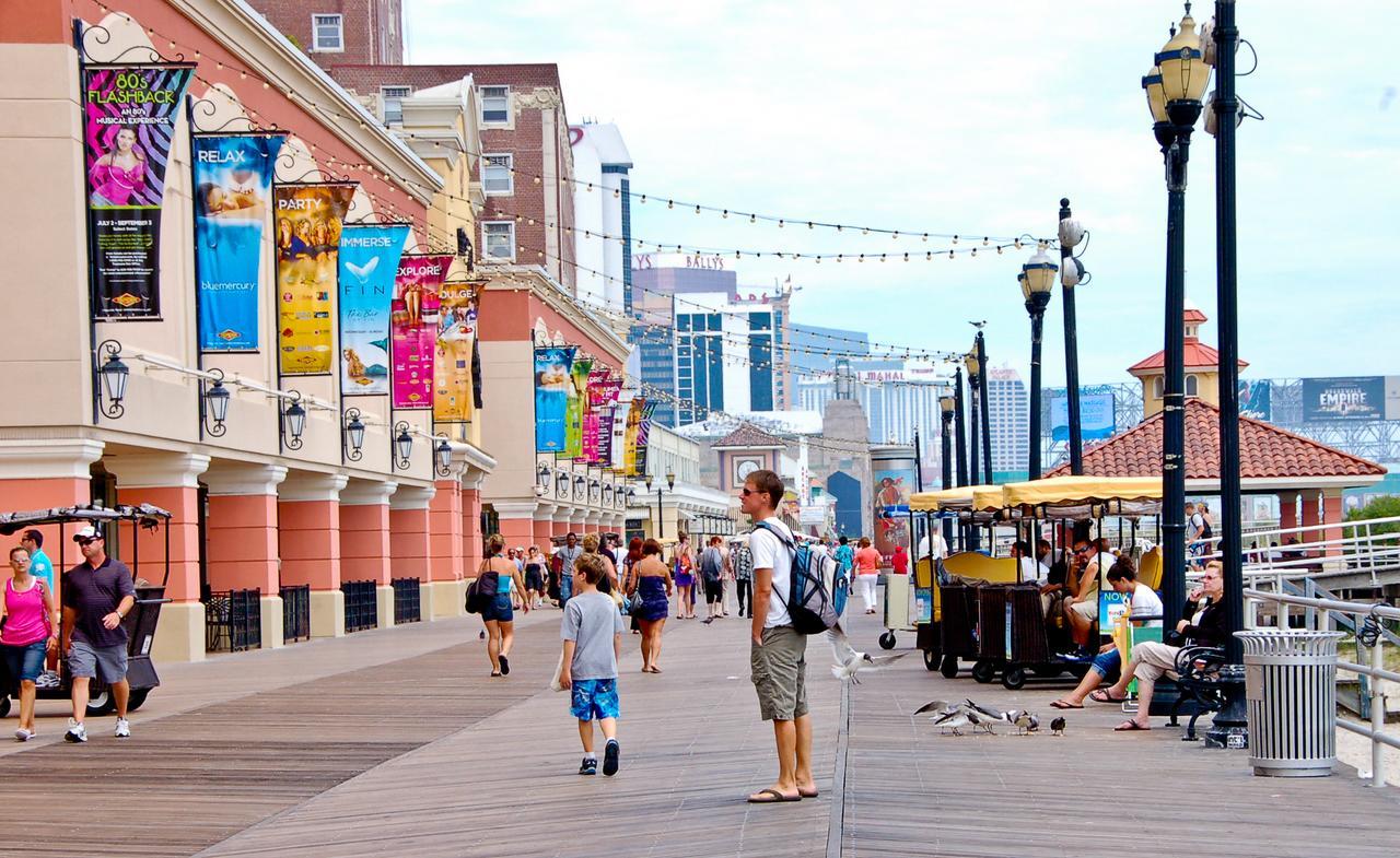 אטלנטיק סיטי Madison Hotel Boardwalk מראה חיצוני תמונה